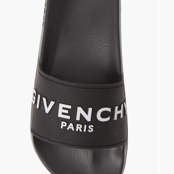 Givenchy Logo Slides - Picture 5 of 12